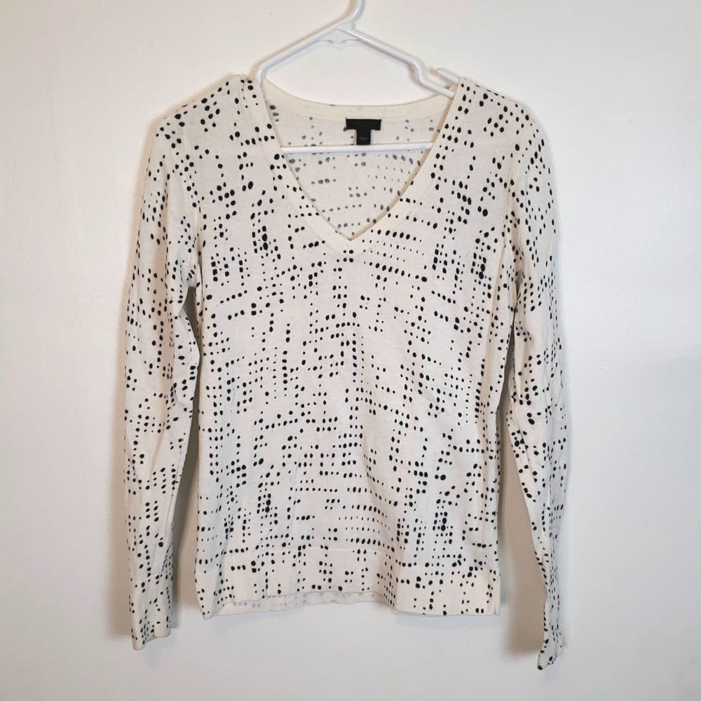 Ann Taylor Factory White V Neck Sweater with Black Dots size S